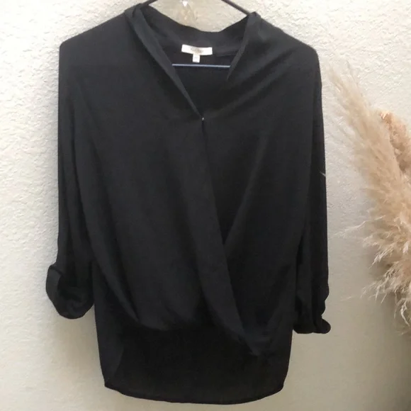 Pleione | surplice Black Faux Wrap Roll Up Sleeves Blouse - Picture 4 of 9